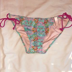 Teeny bikini colorblock bikini bottoms